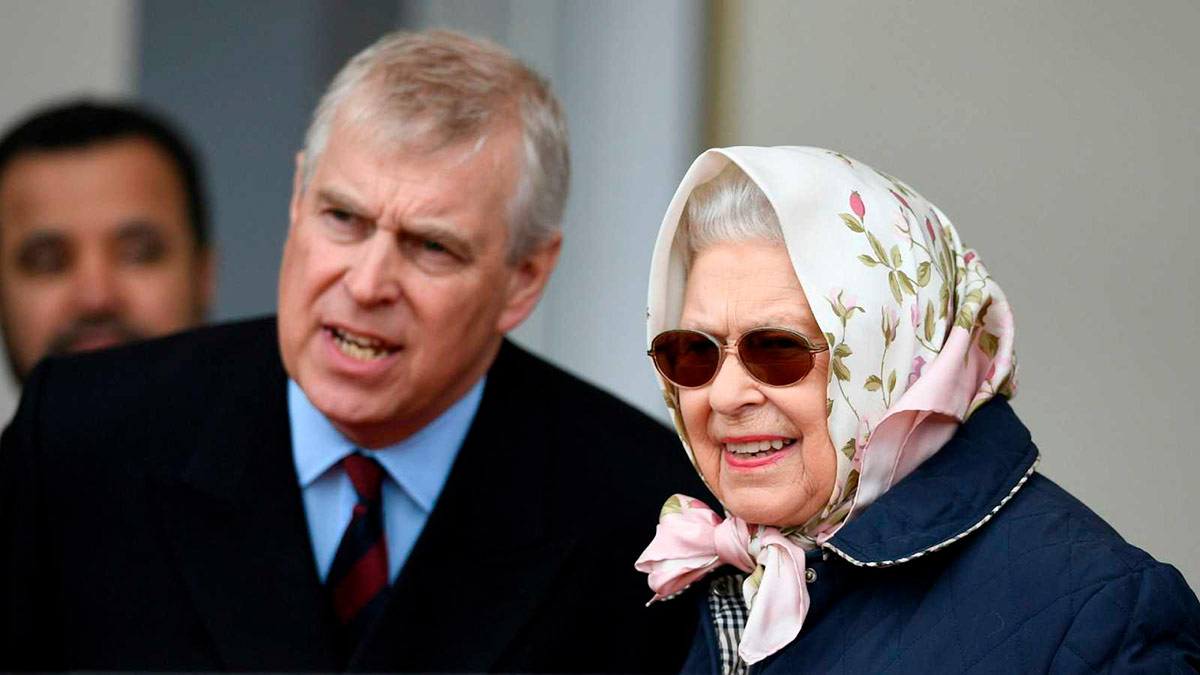 Aseguran que la reina Isabel II dejó una gran herencia al príncipe Andrés para protegerlo así del rey Carlos