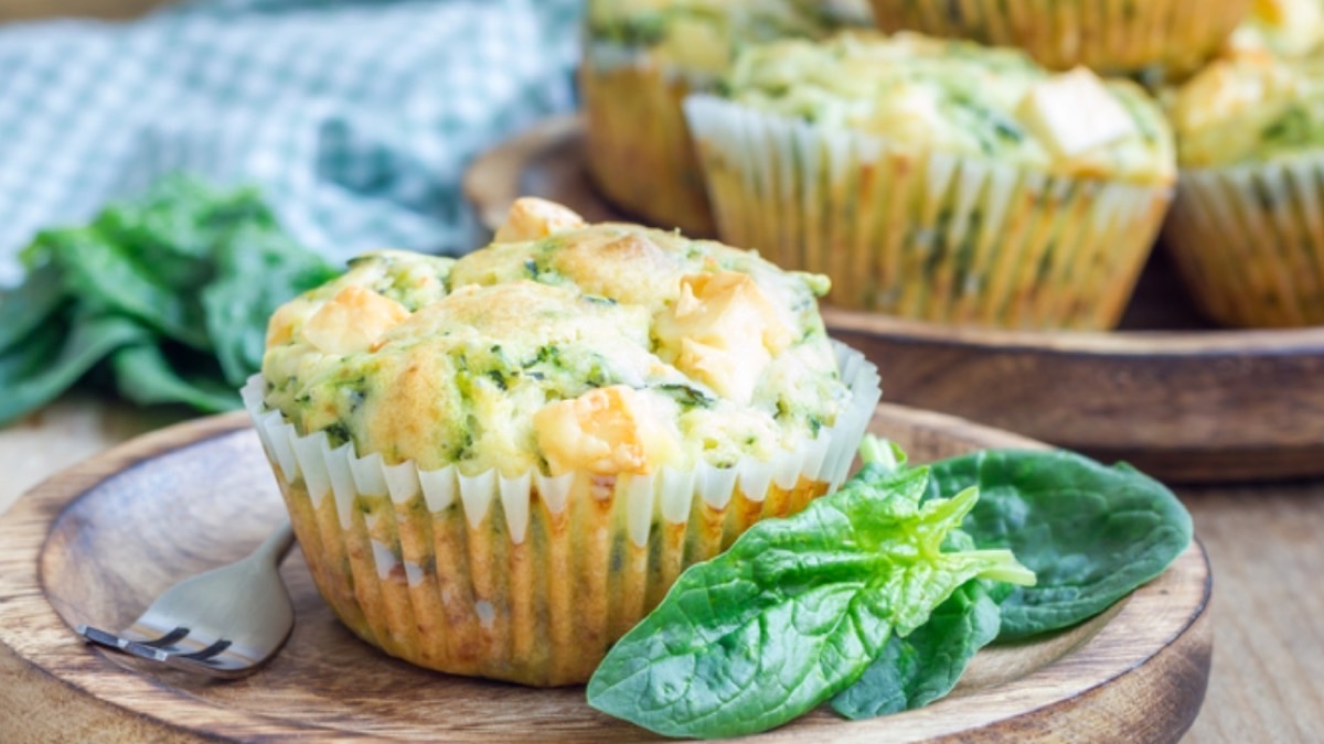Receta saludable: Muffins de espinaca con queso feta