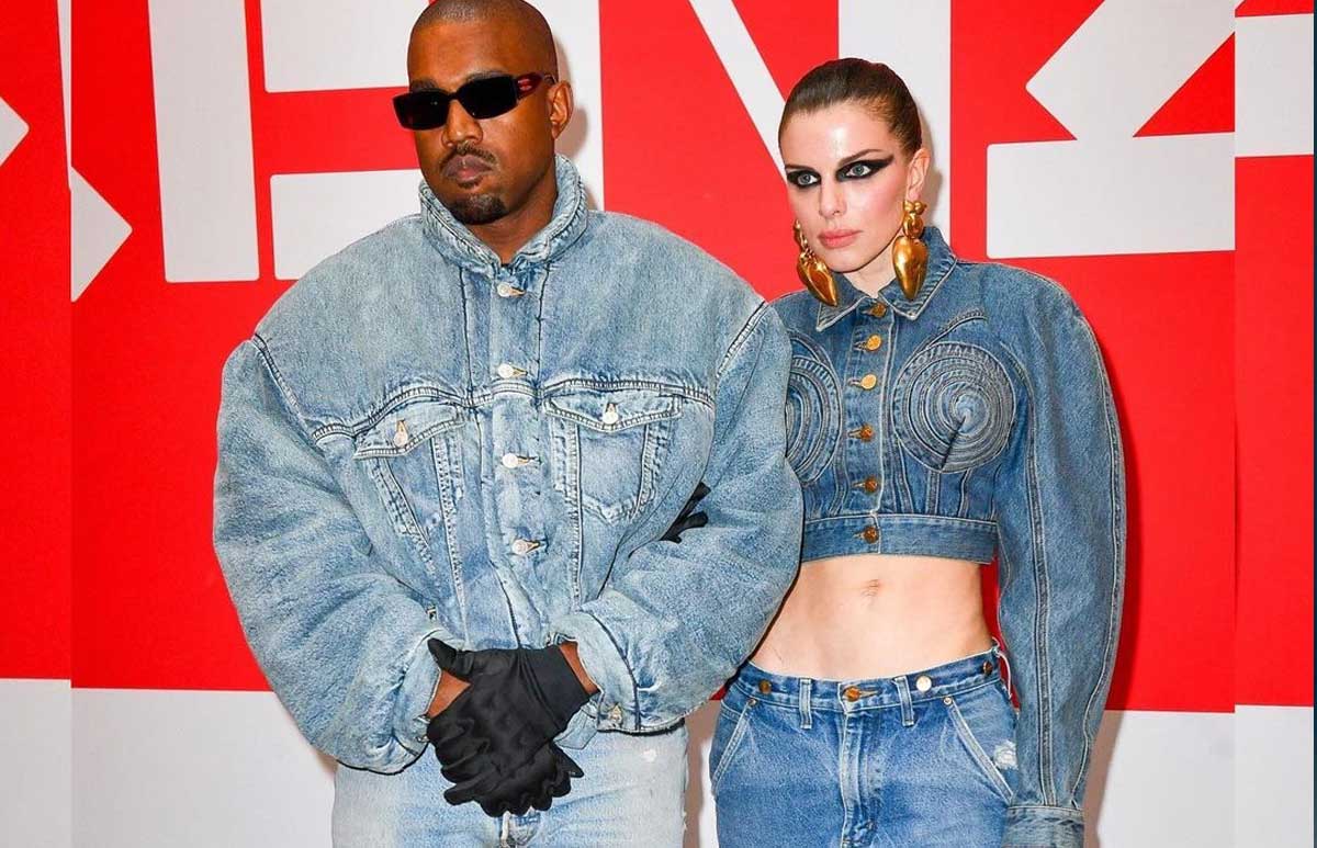 Kanye West y Julia Fox hacen oficialmente su debut como pareja en red carpet en París