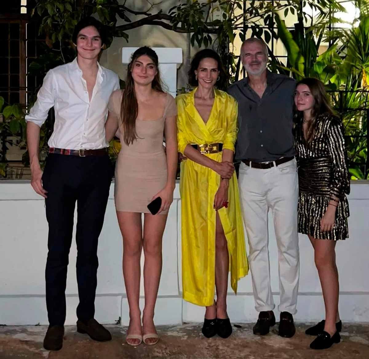 Adriana-Abascal-vacaciones-México