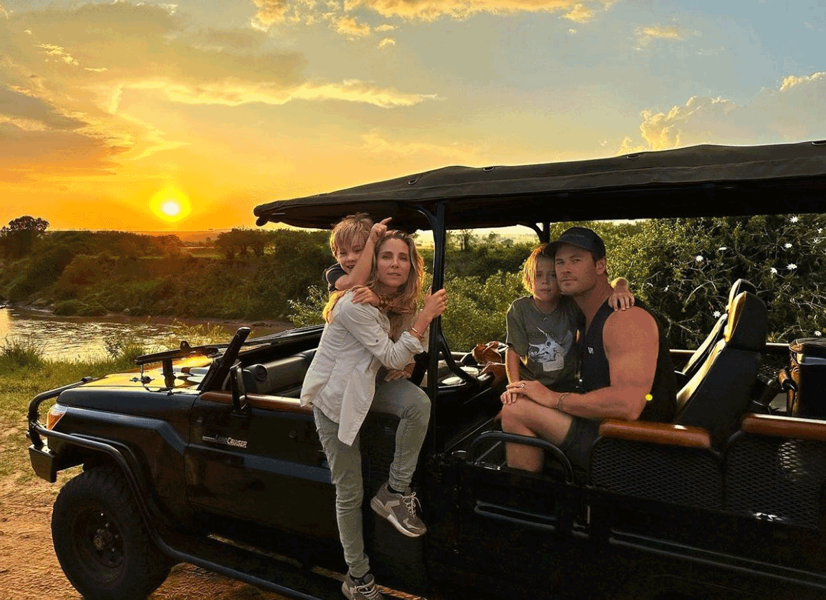 Elsa Pataky y Chris con sus hijos