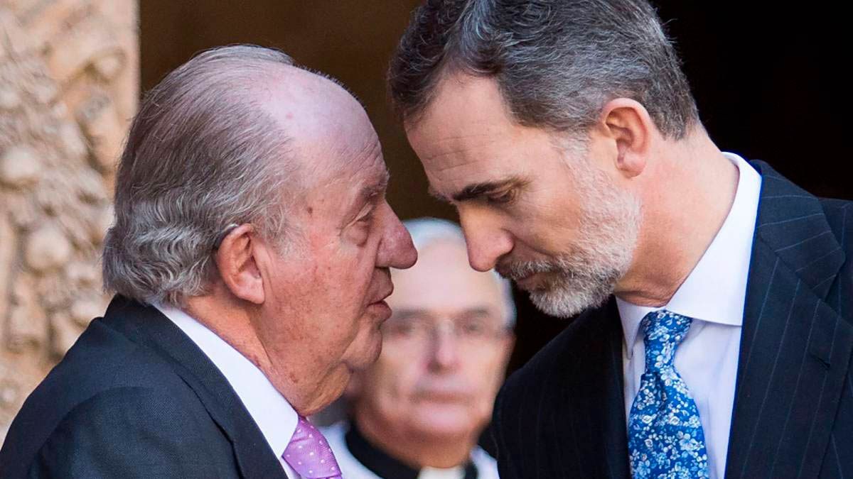 Rey Juan Carlos y Rey Felipe VI