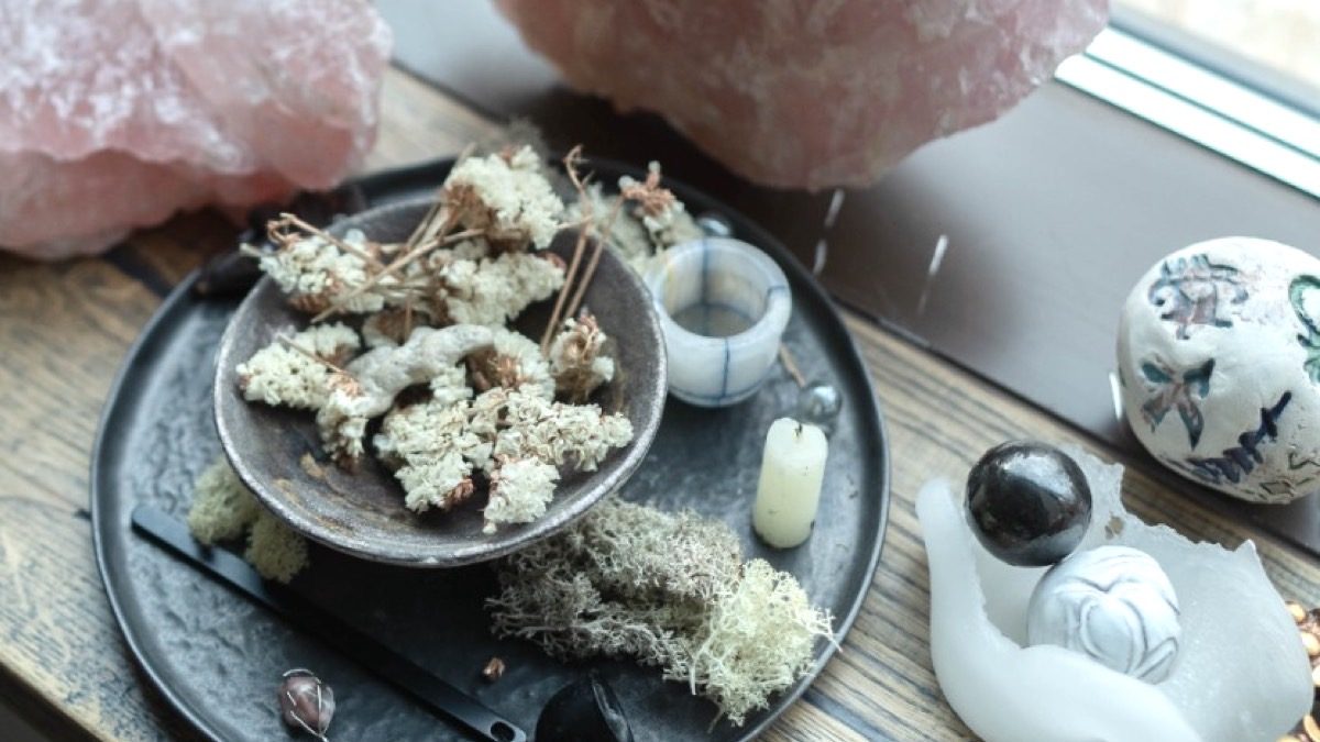 Luna nueva en Aries: valor para sanar viejas heridas