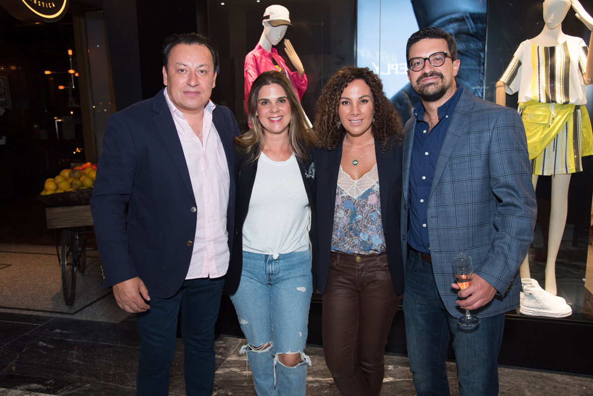 Apertura de LIU·JO