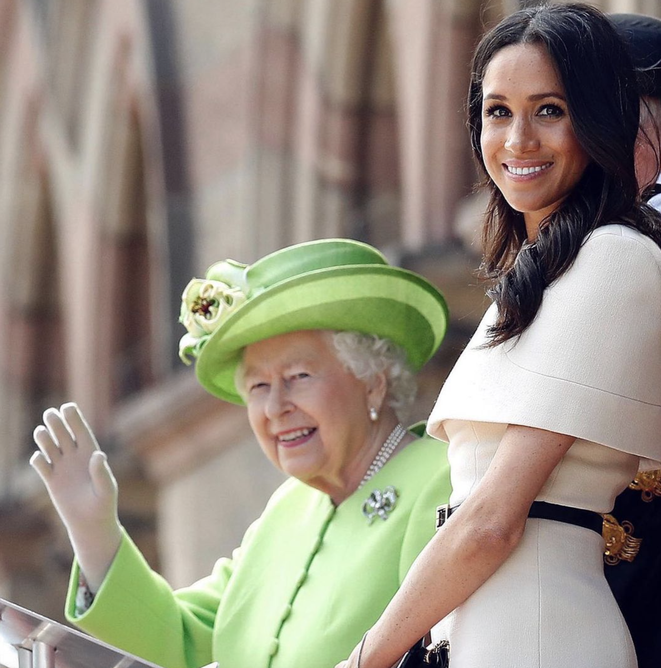 La reina Isabel y Meghan Markle