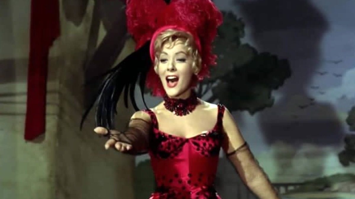 Silvia Pinal es una de las actrices más queridas en el mundo del espectáculo y cuenta con una larga trayectoria. 
