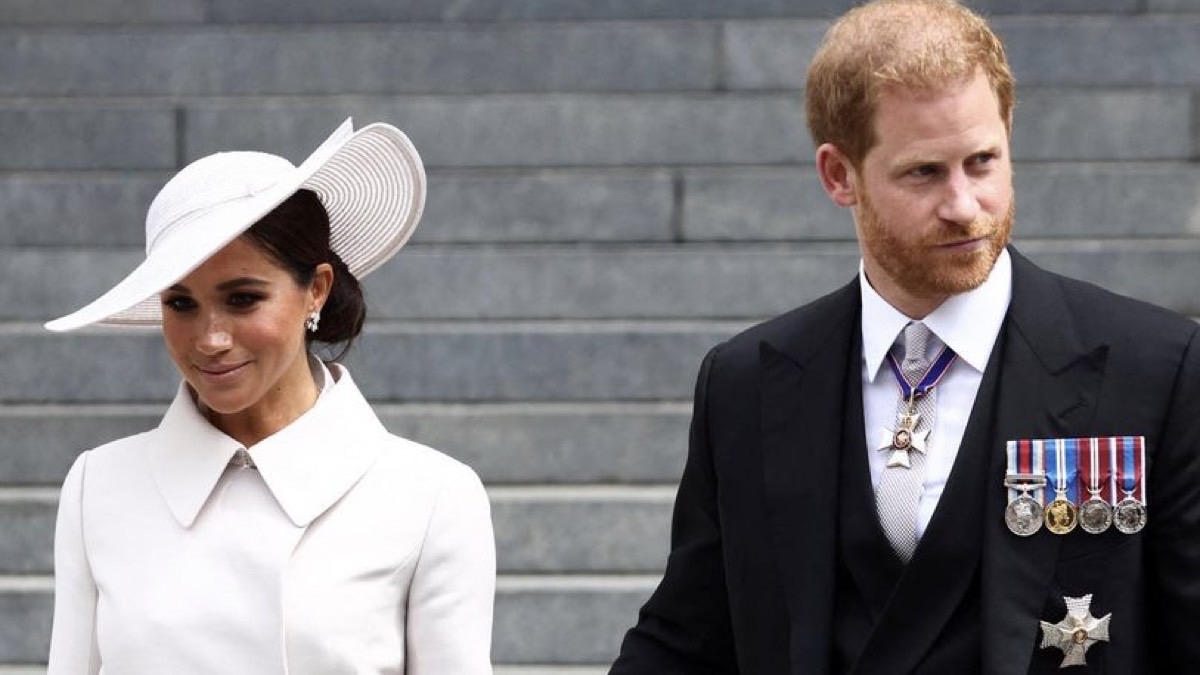Esto sucedería si el príncipe Harry y Meghan Markle deciden no asistir a la coronación del rey Carlos III