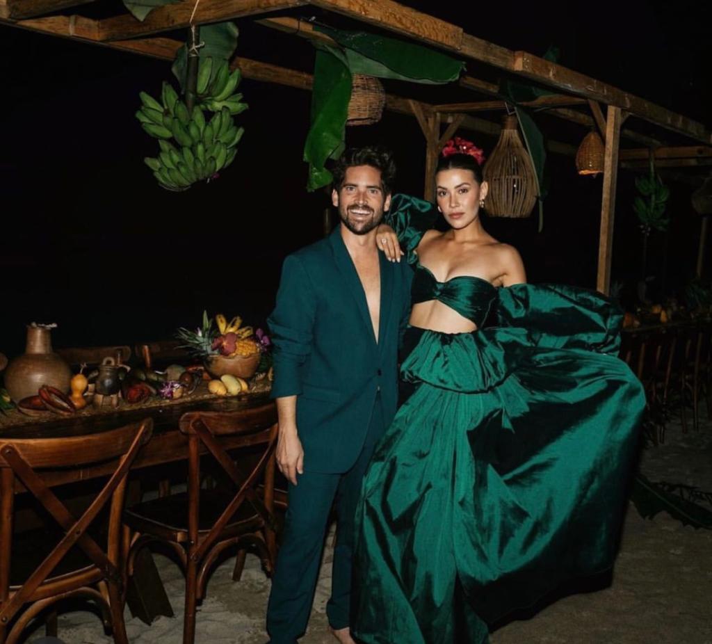 Michelle Salas cumpleaños 33