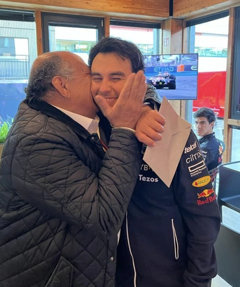 Antonio y Checo Perez