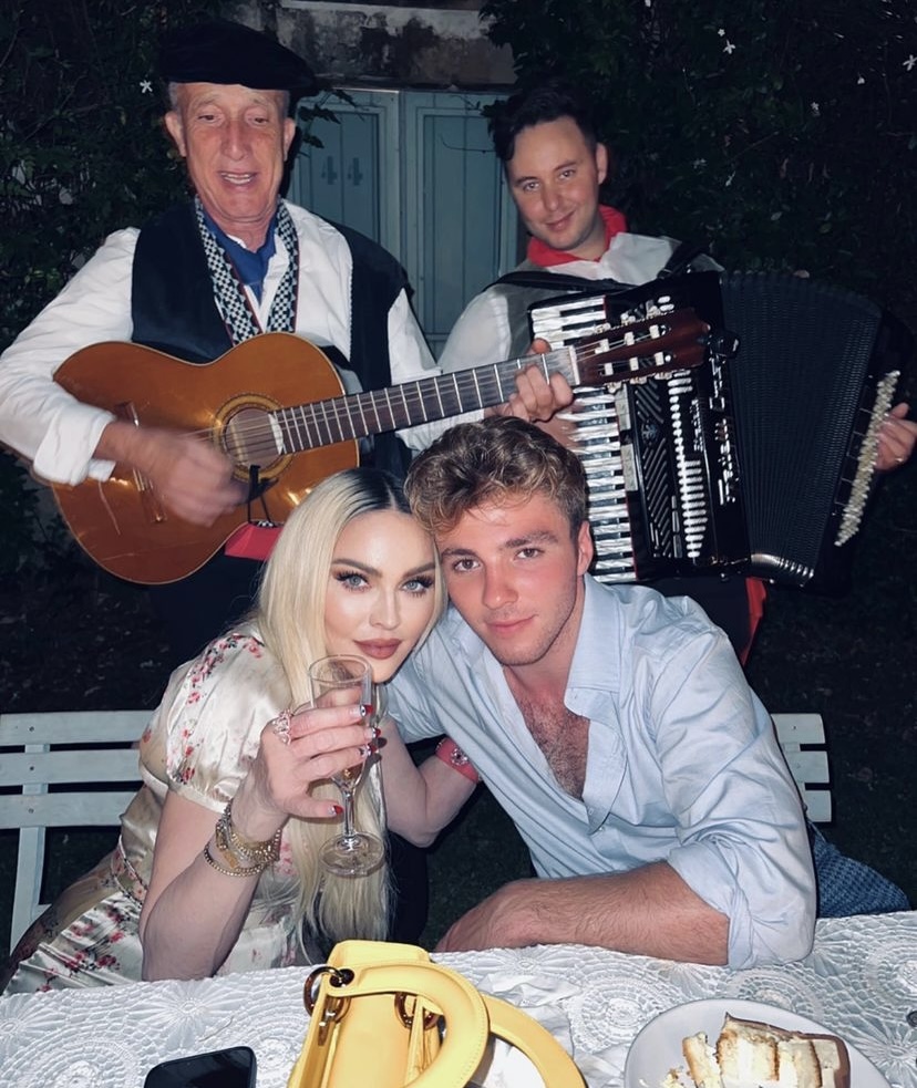 Madonna y su hijo Rocco Ritchie festejaron sus cumpleaños en Italia