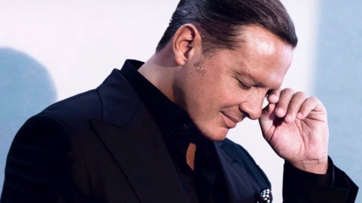 Por primera vez, Luis Miguel comparte foto con su mamá para conmemorar el Día de las Madres