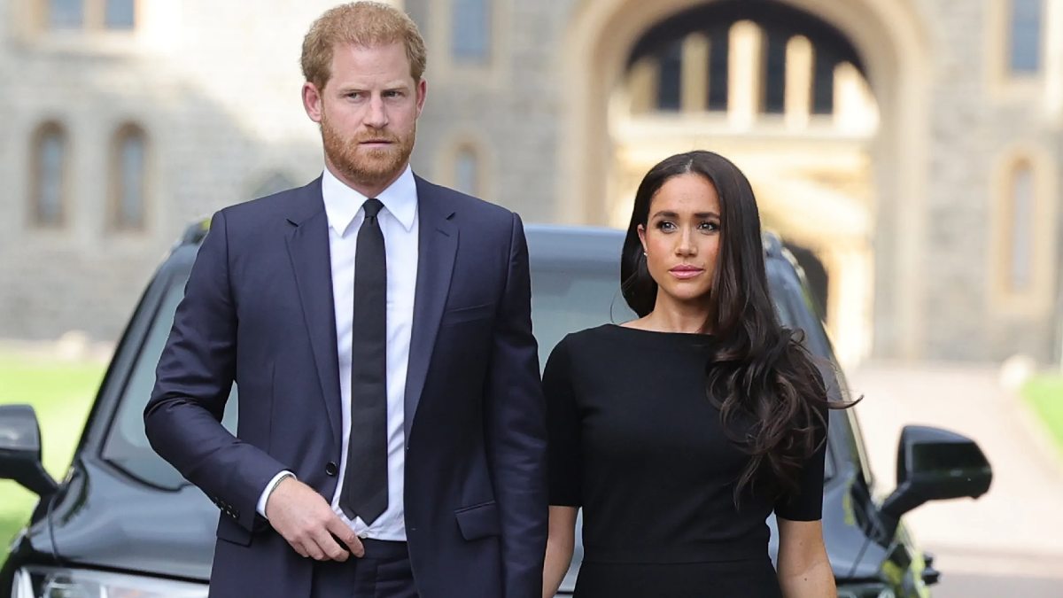 Príncipe Harry y Meghan Markle en Windsor tras la muerte de la reina Isabel