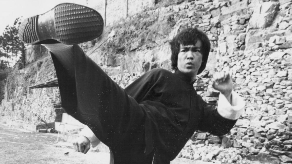 ¿Por beber agua en exceso?: nuevo estudio revela la verdadera causa de muerte de Bruce Lee