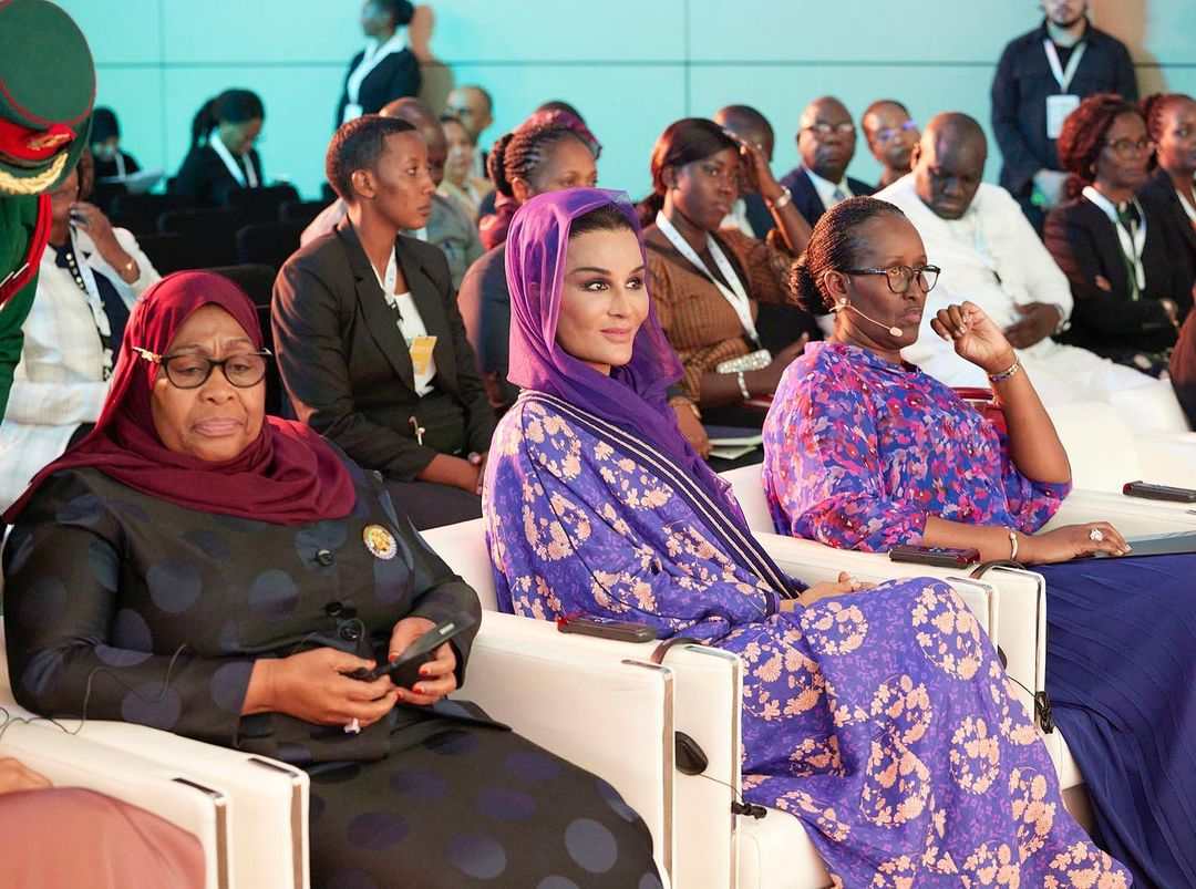 la jequesa Mozah Bint Nasser de Qatar