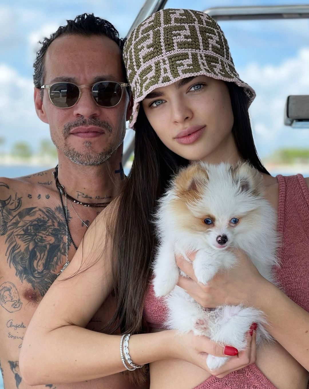 Marc Anthony con Nadia Ferreira