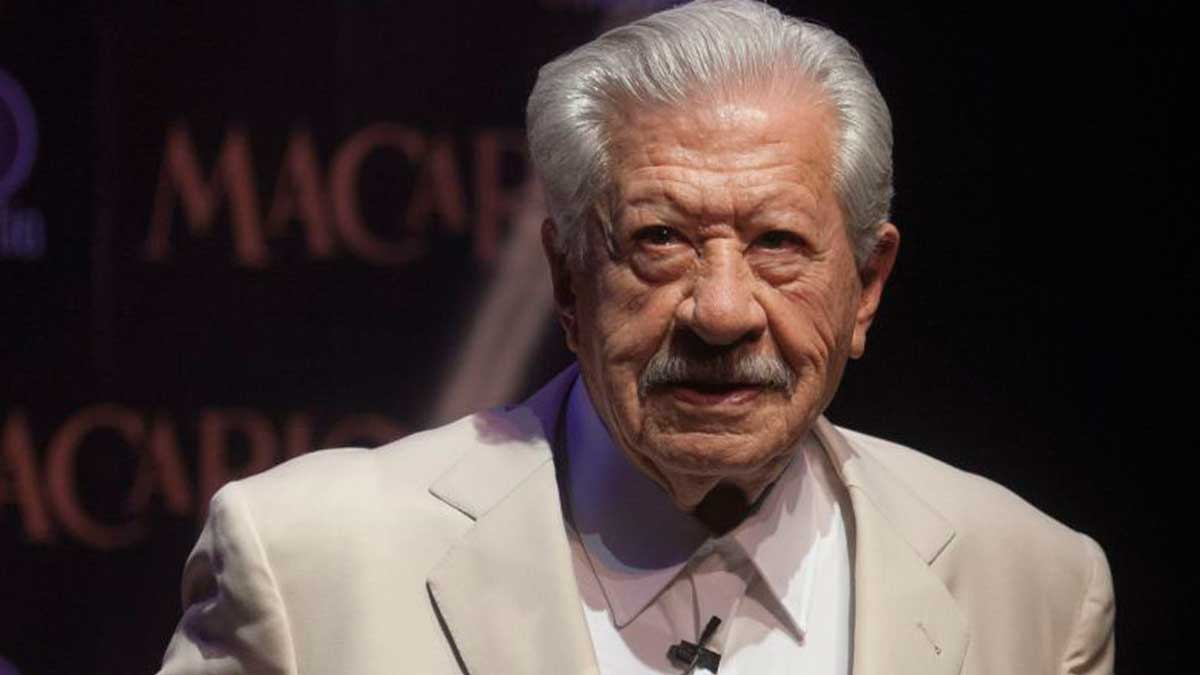 Con dos homenajes, México se despide así de Ignacio López Tarso