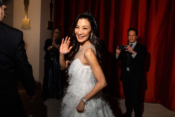 Michelle Yeoh en la ceremonia de los Oscar 2023