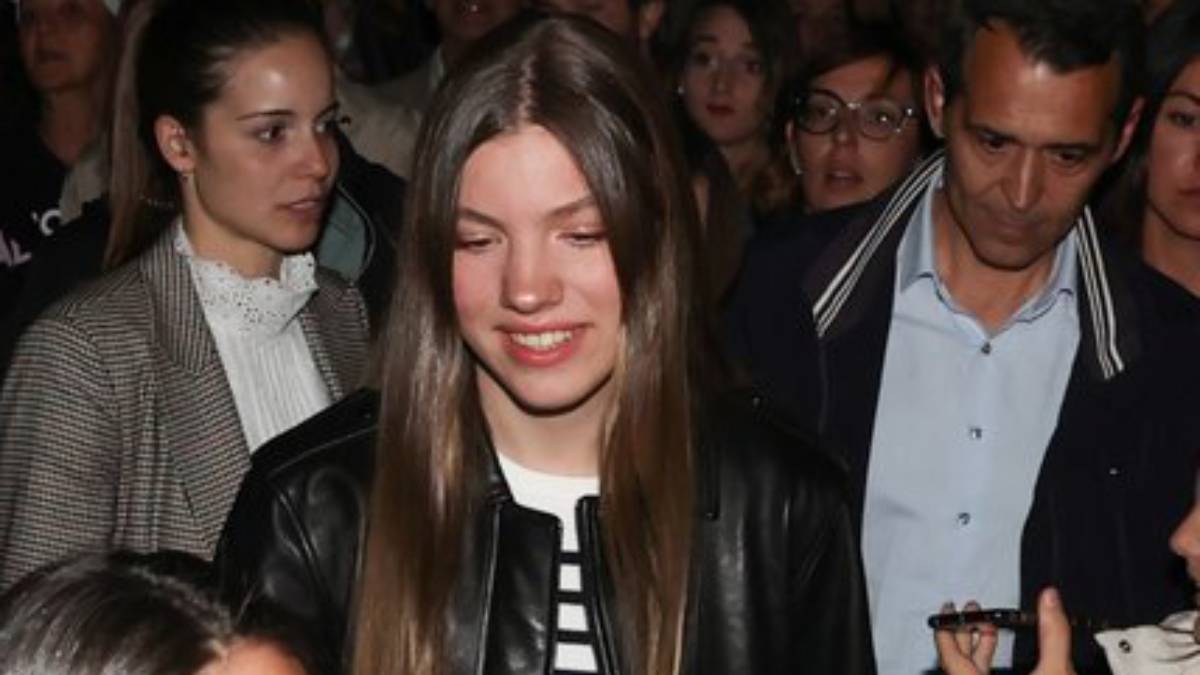 La infanta Sofía terminó con su tratamiento de ortodoncia.