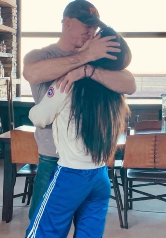 Jeff y Lauren iniciaron su viaje en Mallorca y estuvieron presentes en el Festival de Cannes hace un par de días. 
