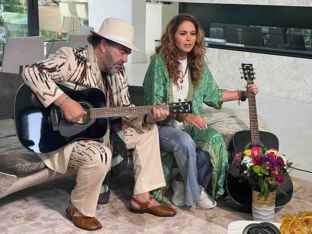 Lucero y Mijares ensayan para la presentación que tuvieron en Sonora