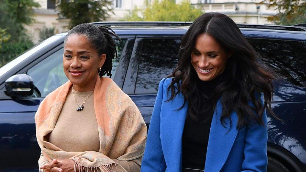 Aseguran que Meghan Markle usó sus influencias para asegurar un trabajo millonario para su mamá, ¿en dónde?