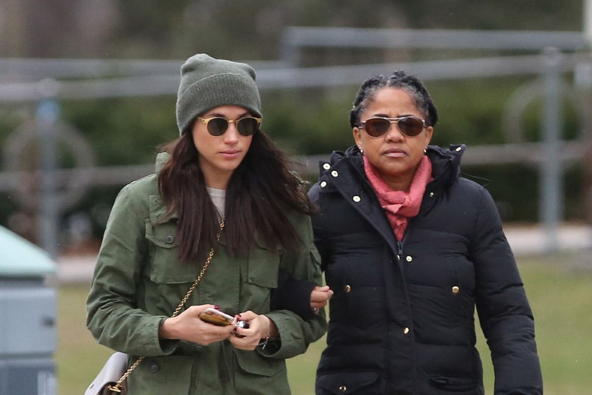 La mamá de Meghan Markle era trabajadora social y después se convirtió en instructora de yoga. Ahora ocupa un puesto ejecutivo en una casa de cuidados para adultos mayores en Beverly Hills.