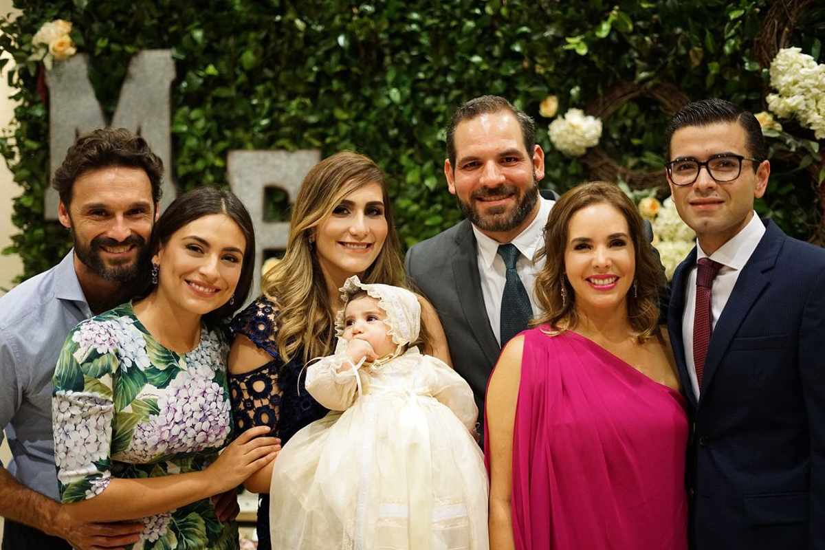Ana Brenda y Zacarías Melhem llevan casi tres años de relación pero se conocen desde hace tiempo gracias a Daniela, hermana del empresario y la mejor amiga de la actriz.
