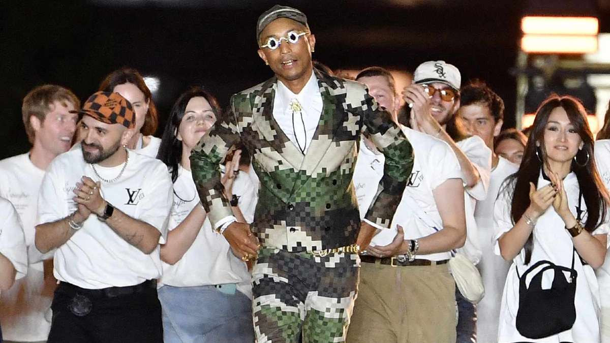 Zendaya, Rihanna y Beyoncé ovacionan primer desfile de Pharrell Williams para Louis Vuitton