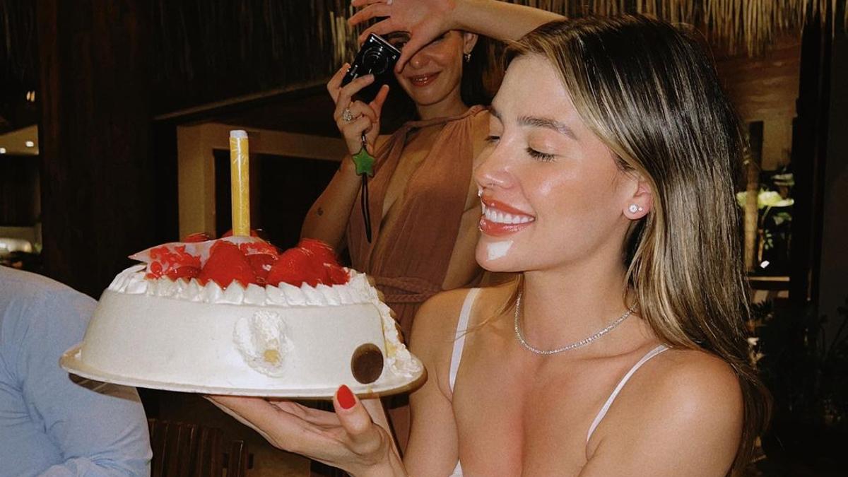 VIDEO: El envidiable festejo de cumpleaños de Michelle Salas en Punta Mita, rodeada de familia y amigos