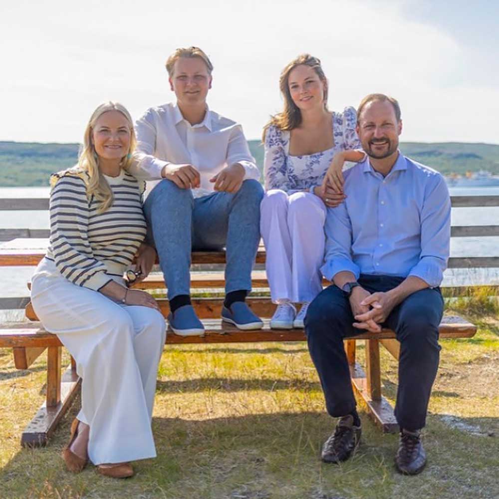 Haakon y Mette-Marit de Noruega de vacaciones de verano