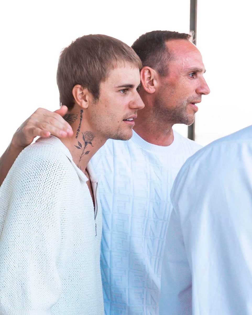 Michael Rubin junto a Justin Bieber