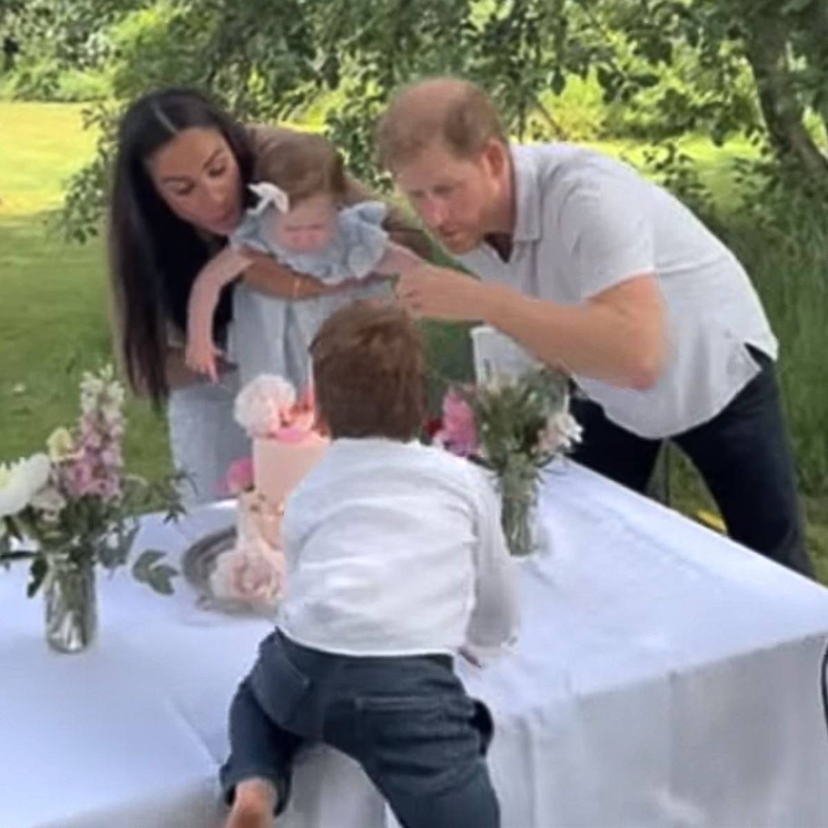 Harry Meghan Archie Lilibet