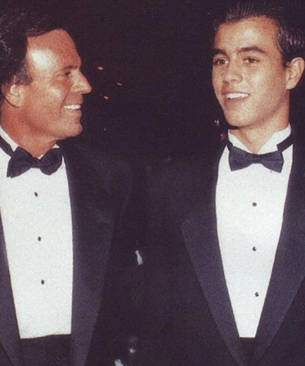 Julio y Enrique Iglesias en un evento. 
