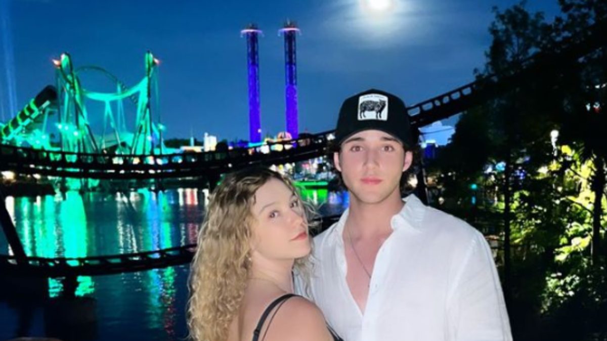 Mía Rubín Legarreta y su novio, Tarik Othón.