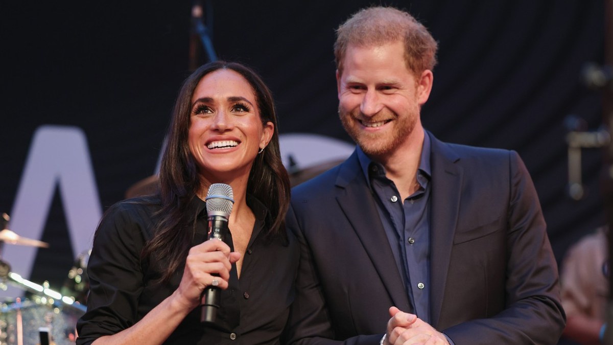 Meghan Markle y el príncipe Harry reaparecieron juntos en la cena de honor de los Invictus Games 2023.