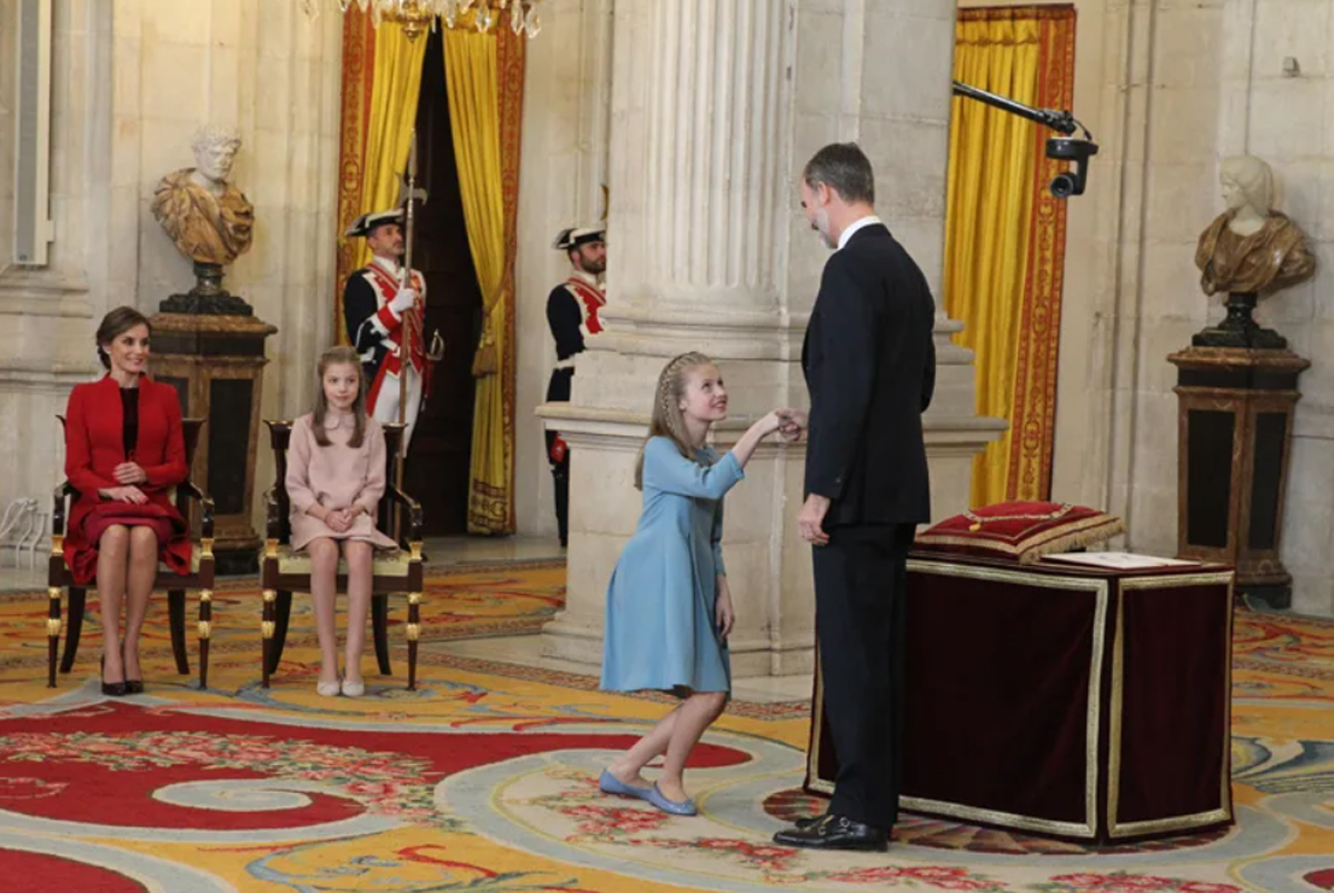 Honores al rey Felipe VI por sus 50 años de edad. 
