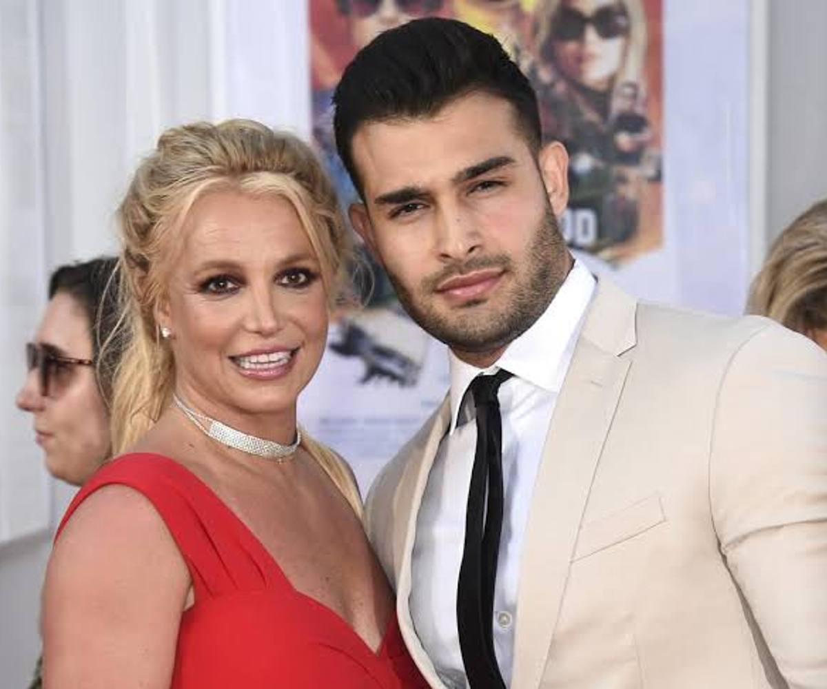 En su libro de memorias, Britney Spears habló de su matrimonio de 14 meses con el modelo Sam Asghari. 
