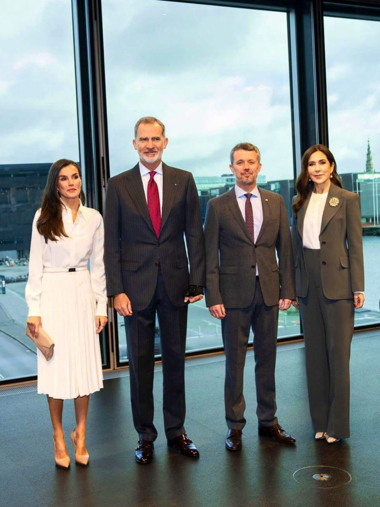 Letizia y Felipe, reyes de España, en su visita oficial con los príncipes, Federico y Mary de Dinamarca.