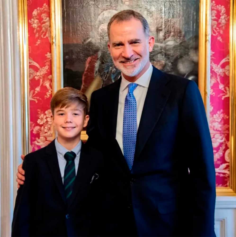 El rey Felipe VI tuvo un emotivo encuentro con su ahijado Vincent, de 12 años. Es el hijo menor de los príncipes Federico y Mary.