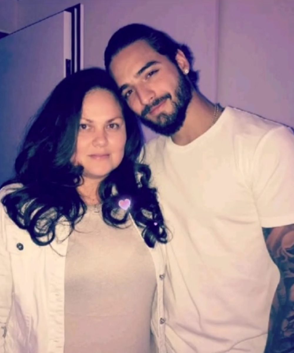 Lili Melgar, la niñera de Shakira, es cercana a la cantante colombiana. Aquí junto a Maluma. 