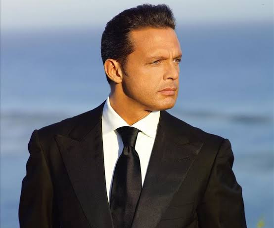 Luis Miguel dará un millonario donativo para los damnificados de Acapulco.