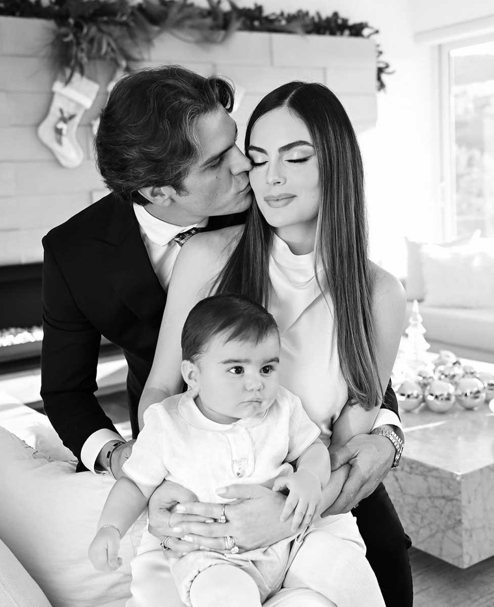 Juan Carlos Valladares, Ximena Navarrete y Juanca.