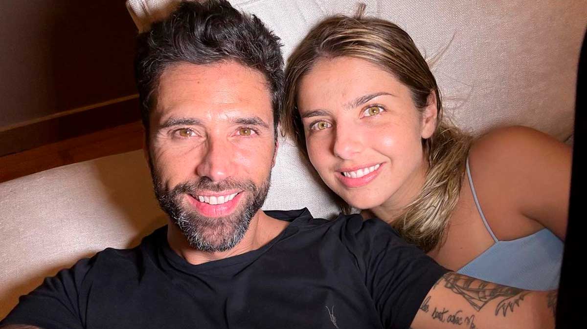 VIDEO: ¿Michelle Renaud anuncia boda con Matías Novoa en medio de rumores de embarazo?