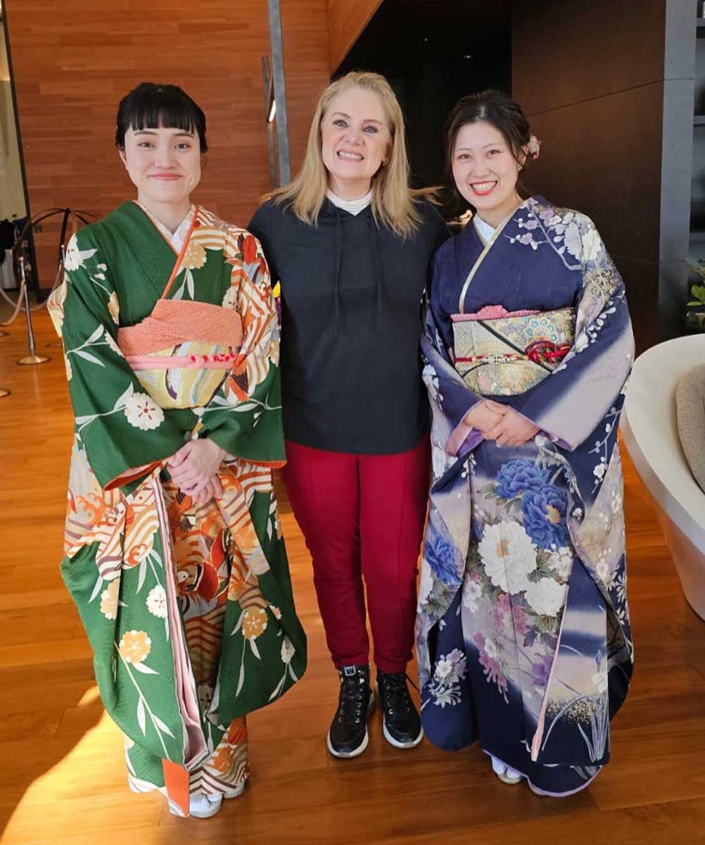 Erika Buenfil recibió el 2024 en Japón
