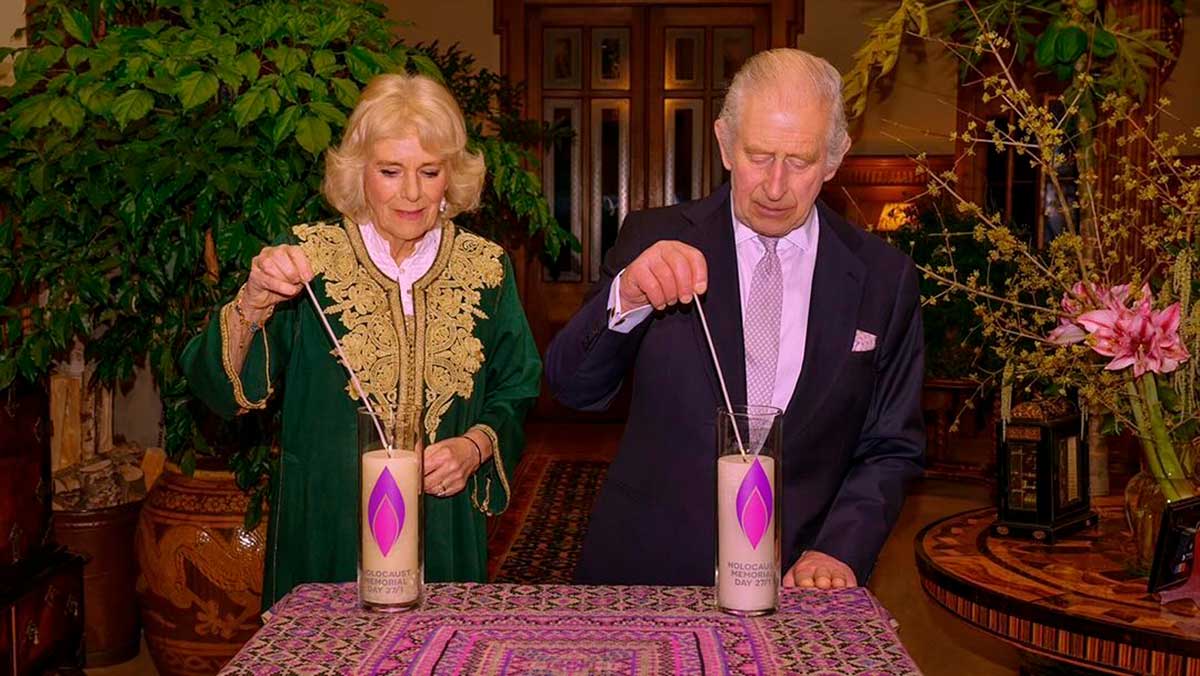 Camilla llegó al hospital con Carlos y ambos visitaron a Kate. La reina salió de la clínica a las 4 de la tarde, tras saber que la cirugía del rey había sido exitosa. 