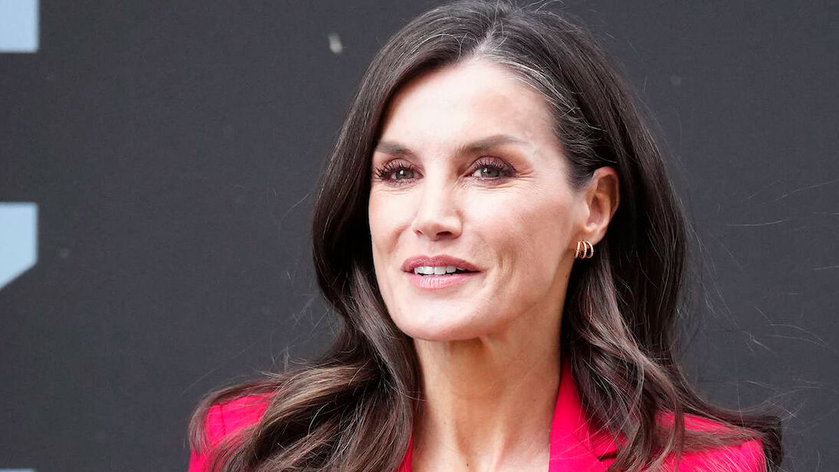 La estrategia de la reina Letizia con la que enfrenta la polémica sobre su supuesta infidelidad