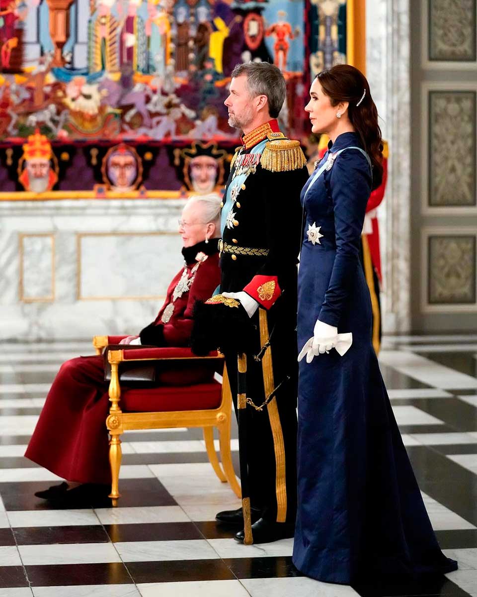 La reina Margarita confía en su nuera, la princesa Mary, cuya popularidad es mayor a la del príncipe Federico.