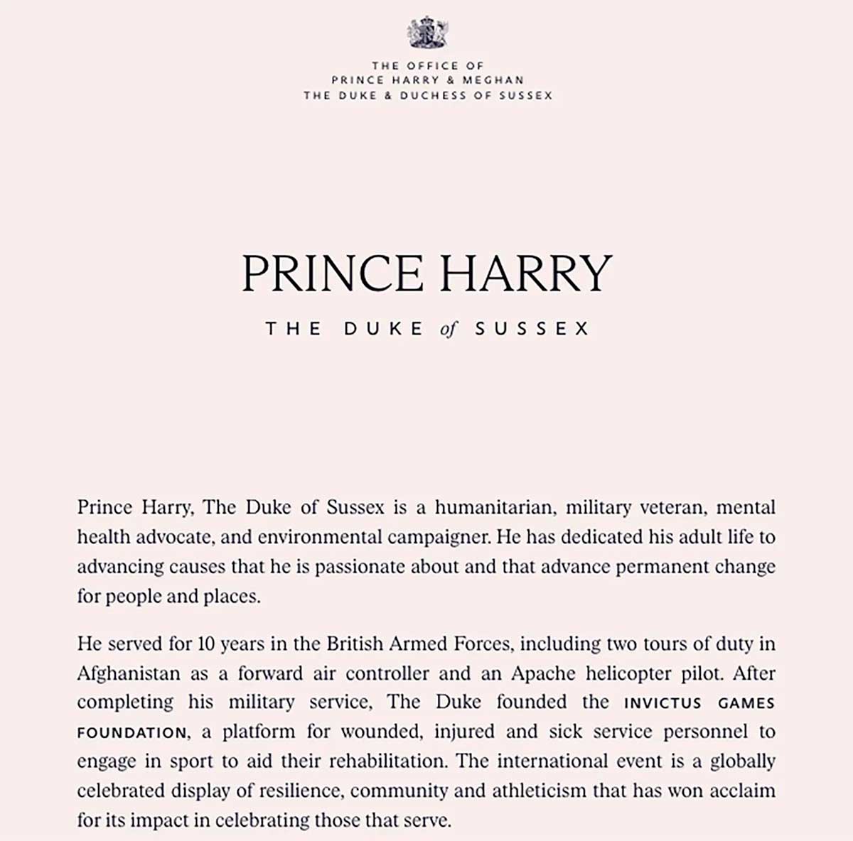 El sitio destaca las actividades y el activismo del príncipe Harry.