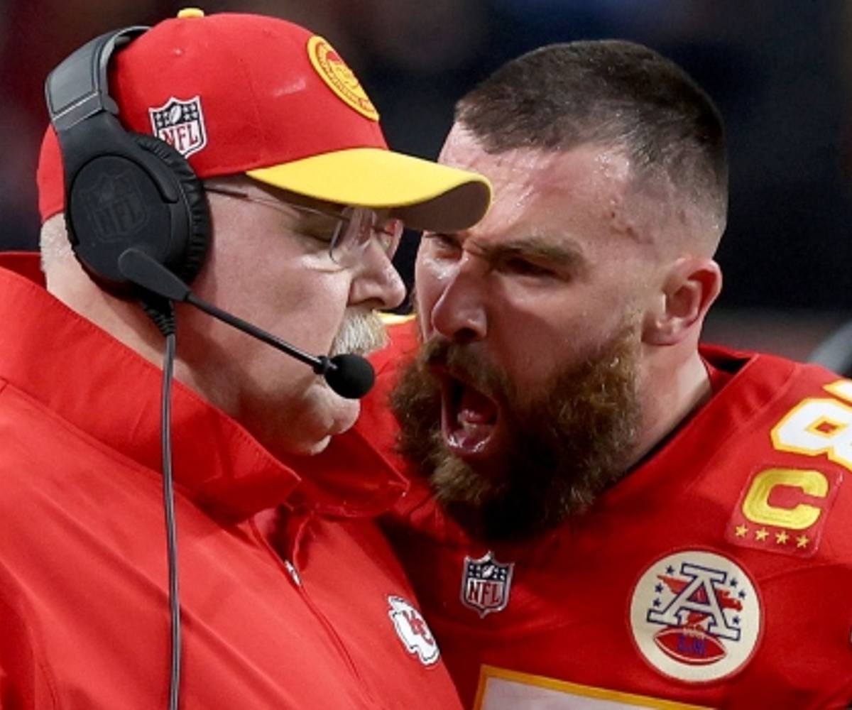 Así gue el grito de Travis Kelce a su entrenador, el icónico, Andy Reid.
