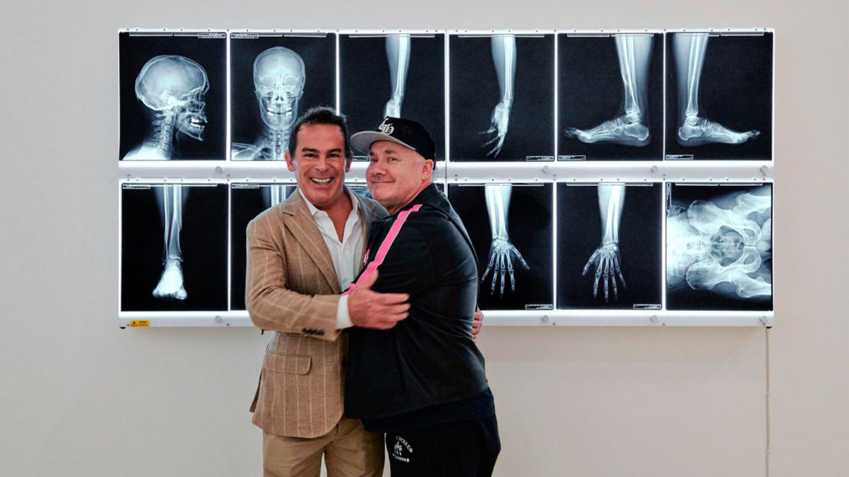 Eugenio López celebra 10 años del Museo Jumex con exposición de Damien Hirst